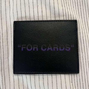 OFF WHITE cardholder new with no usage